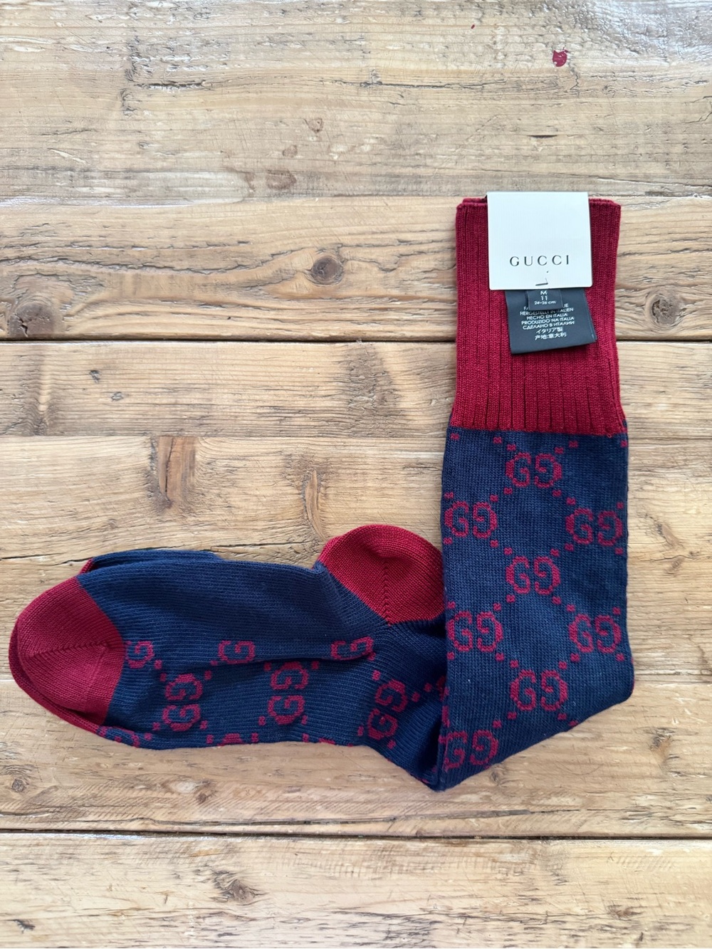 Gucci | Navy Blue and Maroon G-Logo Socks, M NWT